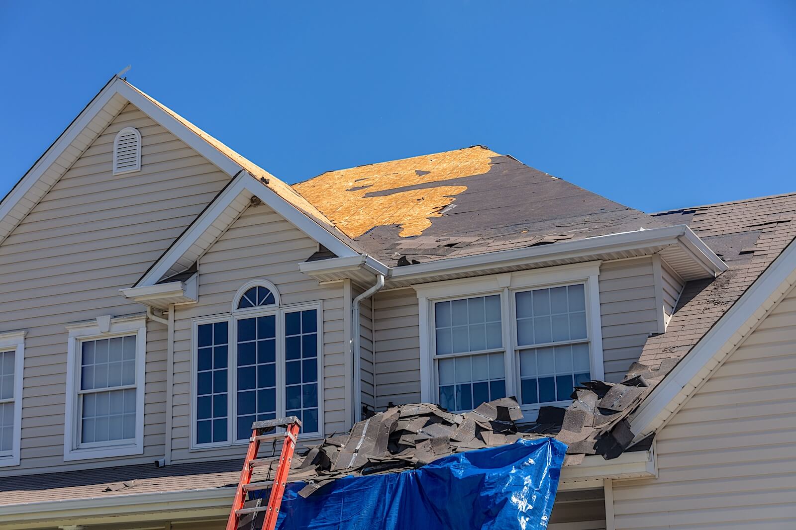 House Roof Damaged Claim Tips