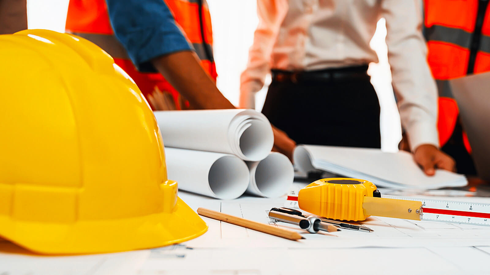 FORTIFIED Contractors Reviewing Building Plans