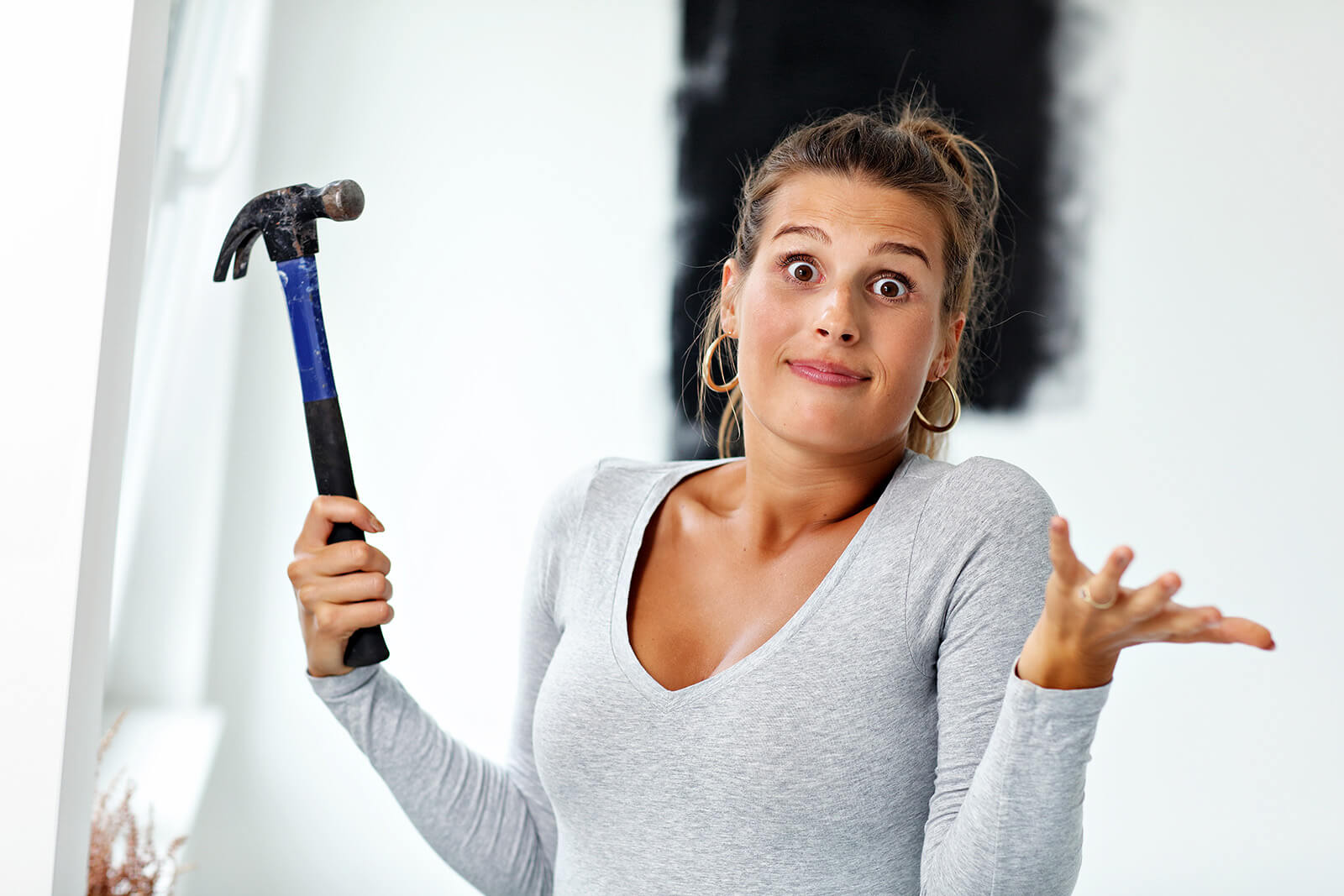 Homeowner Confused Over Who to Hire For Insurance Claim